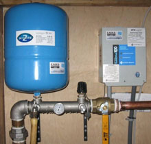 EADES WELL DRILLING Well Water Pump and Pressure Tank Systems Residential Small Pressure Tank